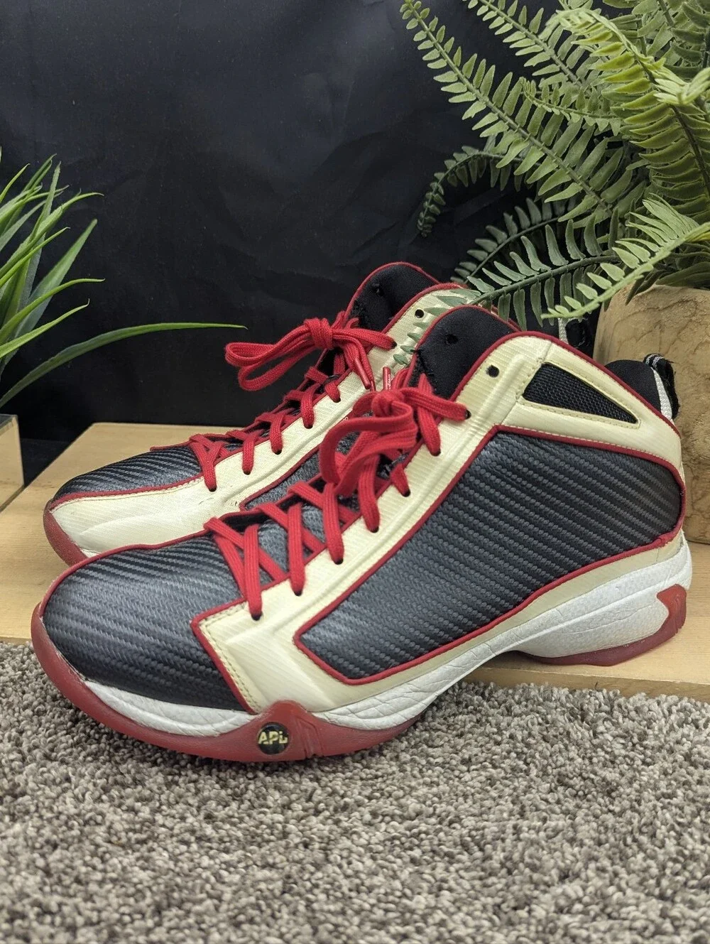 APL Concept 1 Mens Size 9 Running Basketball Shoes